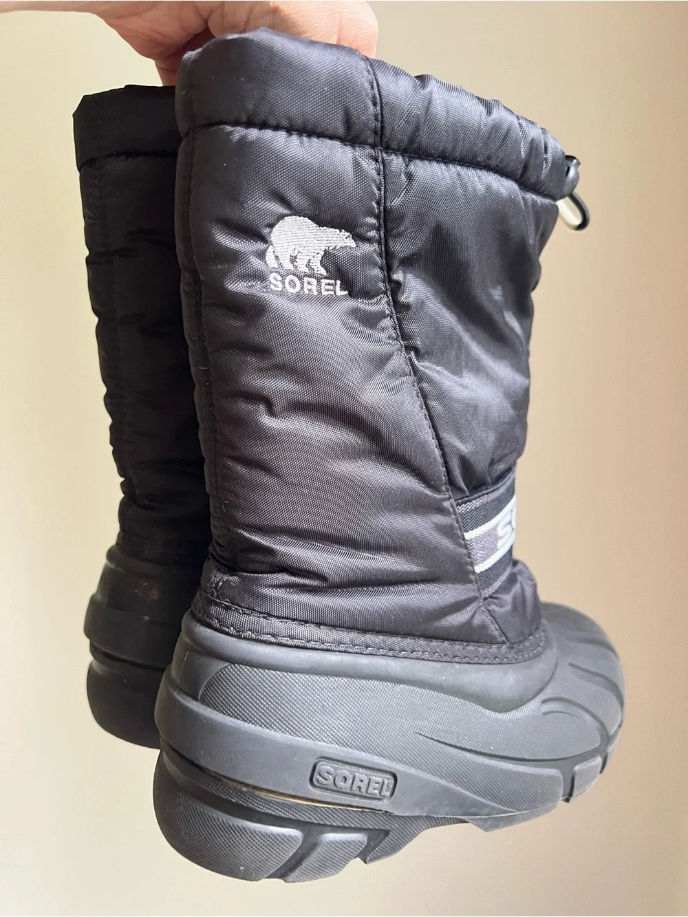 Sorel size 2Y Black Snow Boot - Insulated Winter Footwear